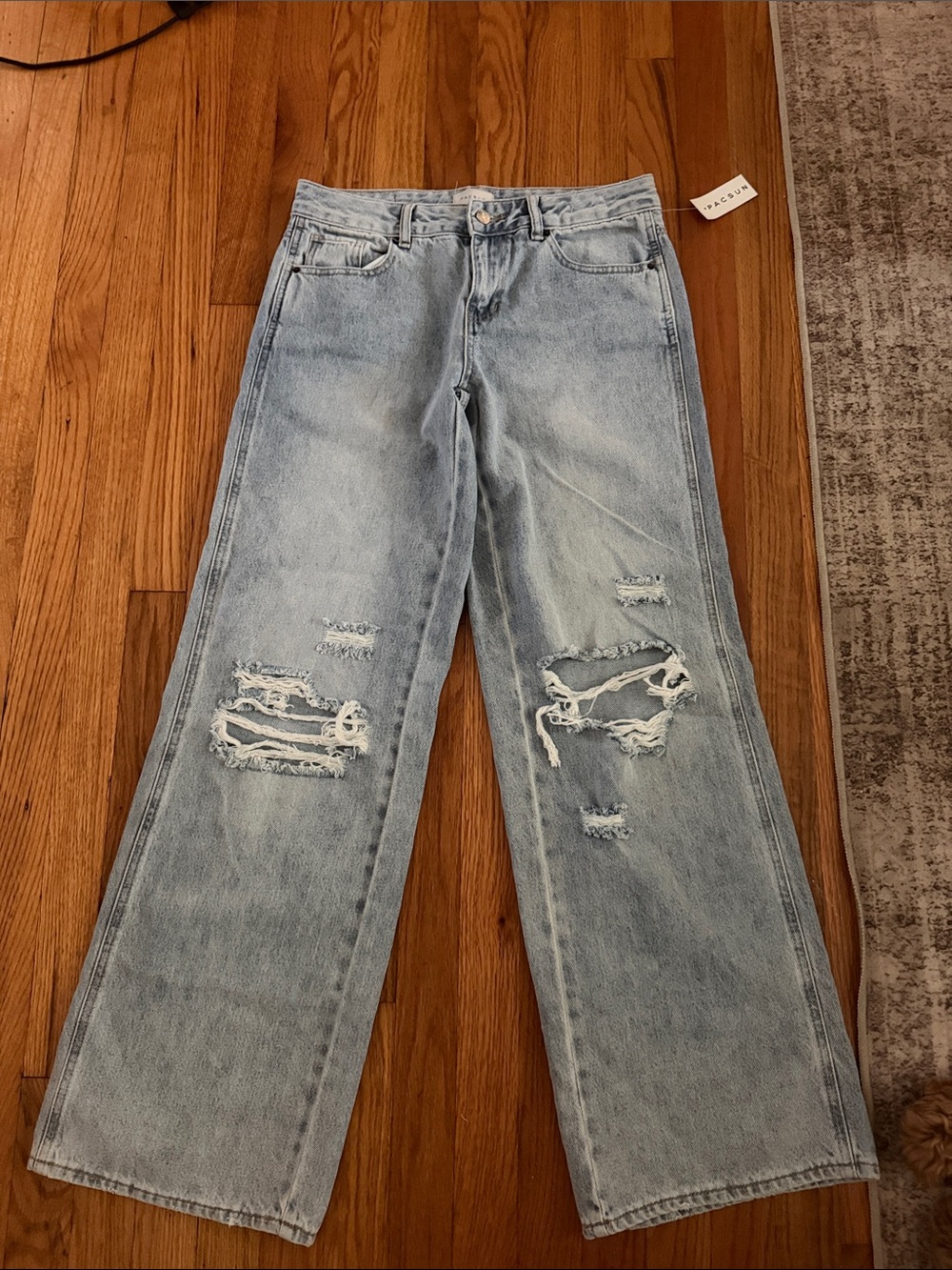 Light Wash Distressed Wide-Leg Women’s Jeans